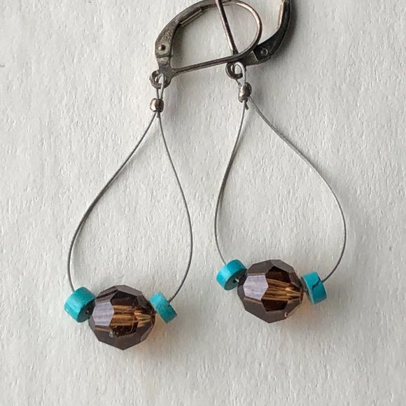 Handmade beaded wire drop earrings w/ Swarovski crystals - Picture 4 of 5